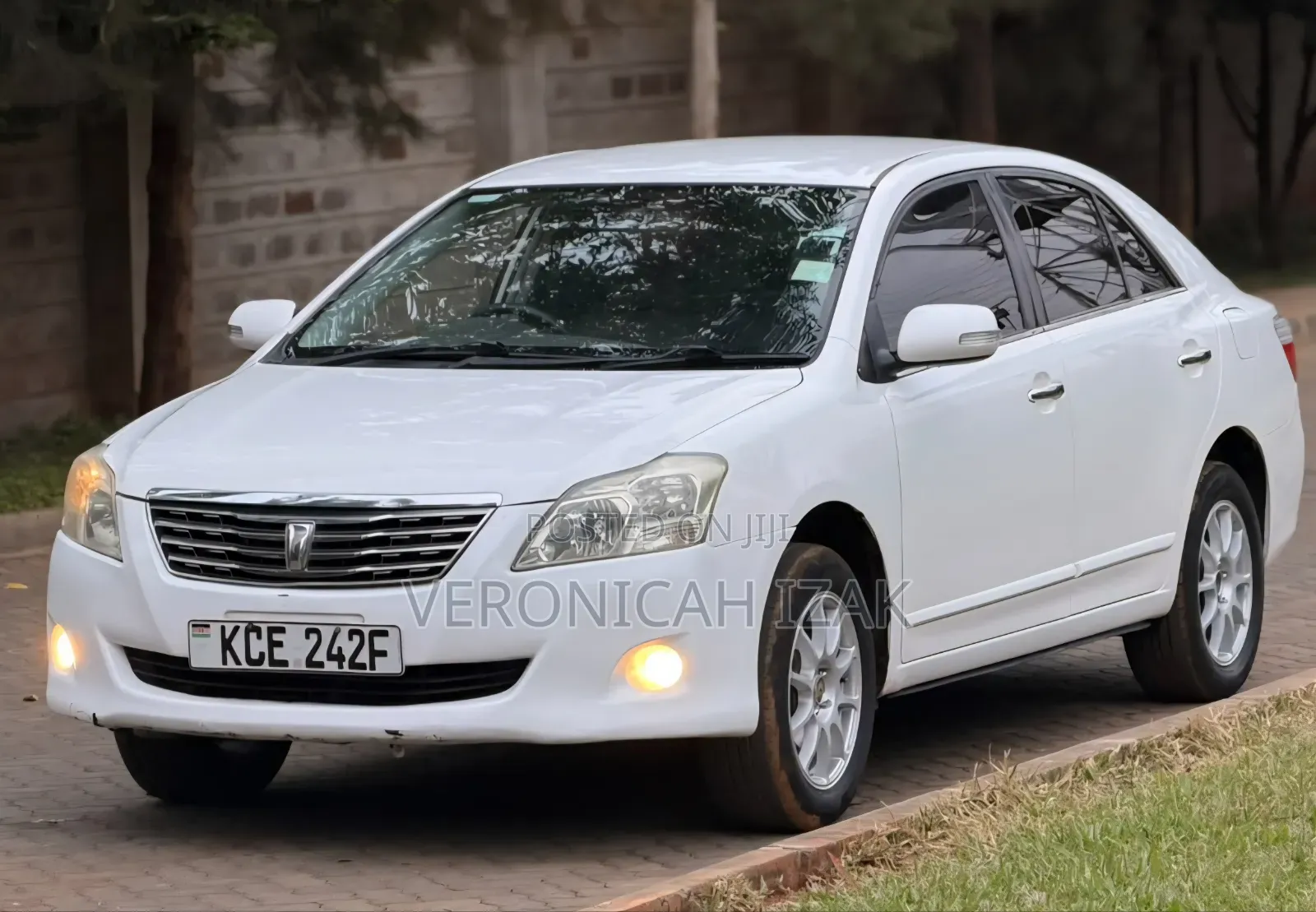 Toyota Premio 2009 White