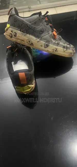 Casual Sneakers