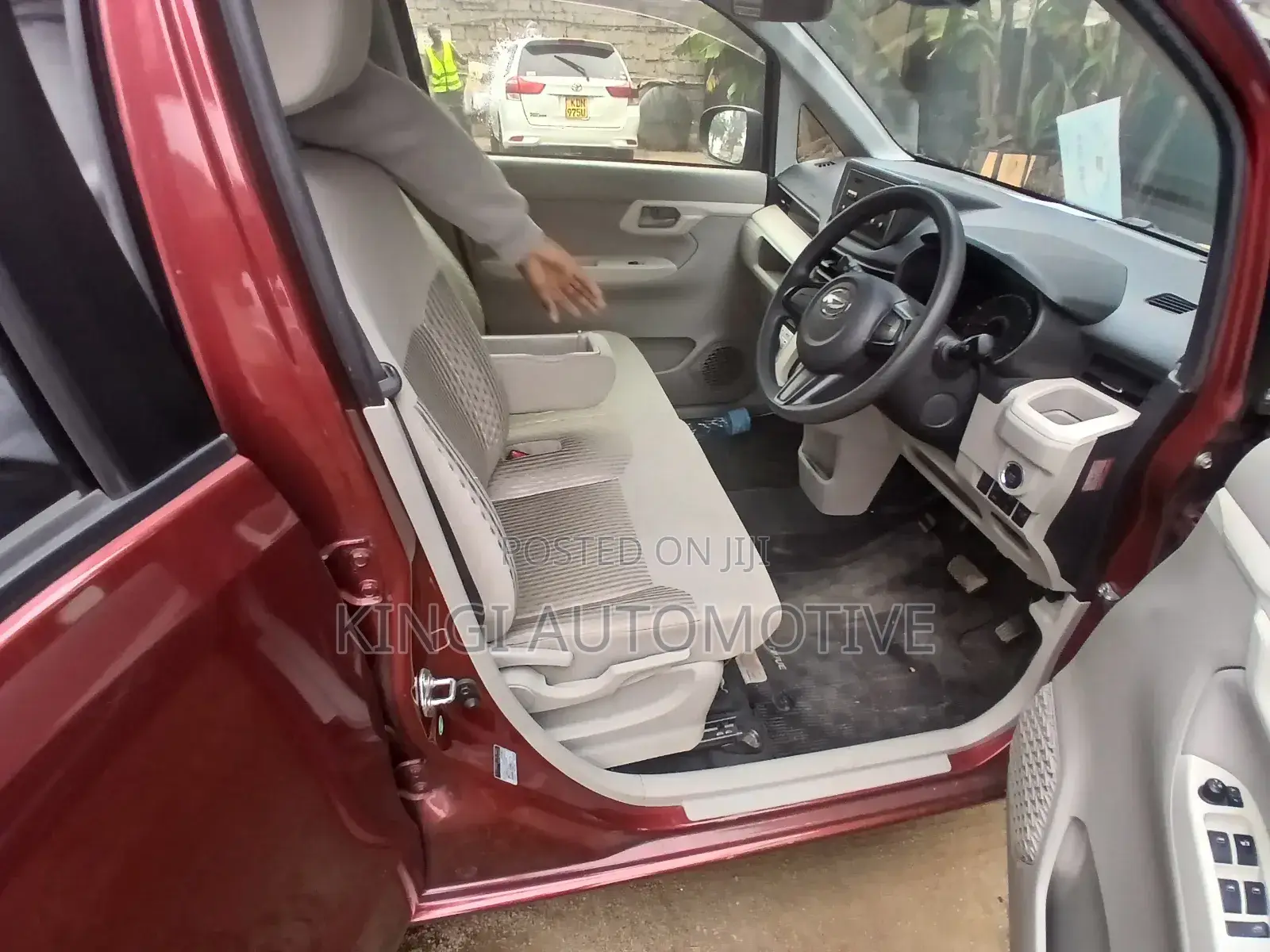 Daihatsu Move 2019 Maroon