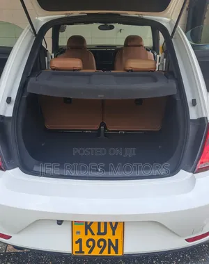 Volkswagen Beetle 2019 White