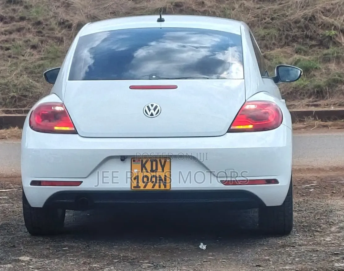 Volkswagen Beetle 2019 White