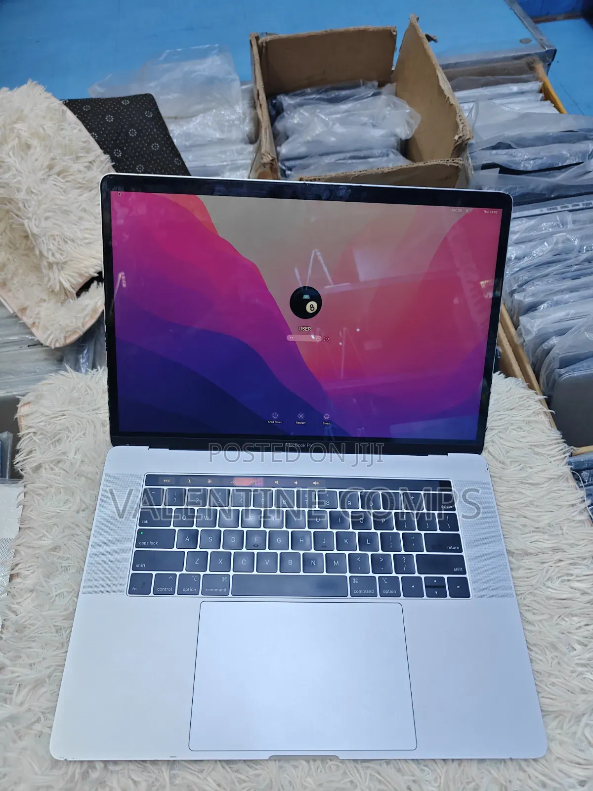 Laptop Apple MacBook Pro 2019 16GB Intel Core i7 SSD 512GB