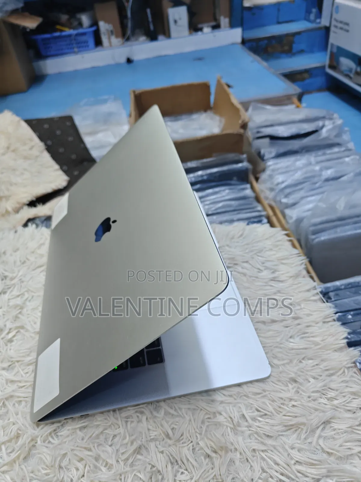 Laptop Apple MacBook Pro 2019 16GB Intel Core i7 SSD 512GB