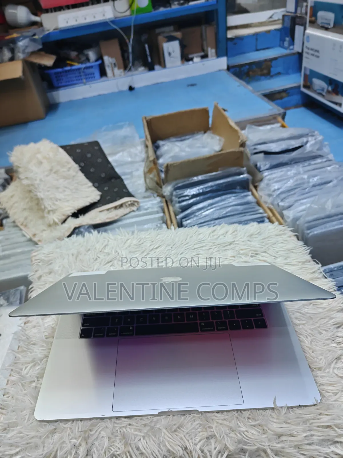 Laptop Apple MacBook Pro 2019 16GB Intel Core i7 SSD 512GB