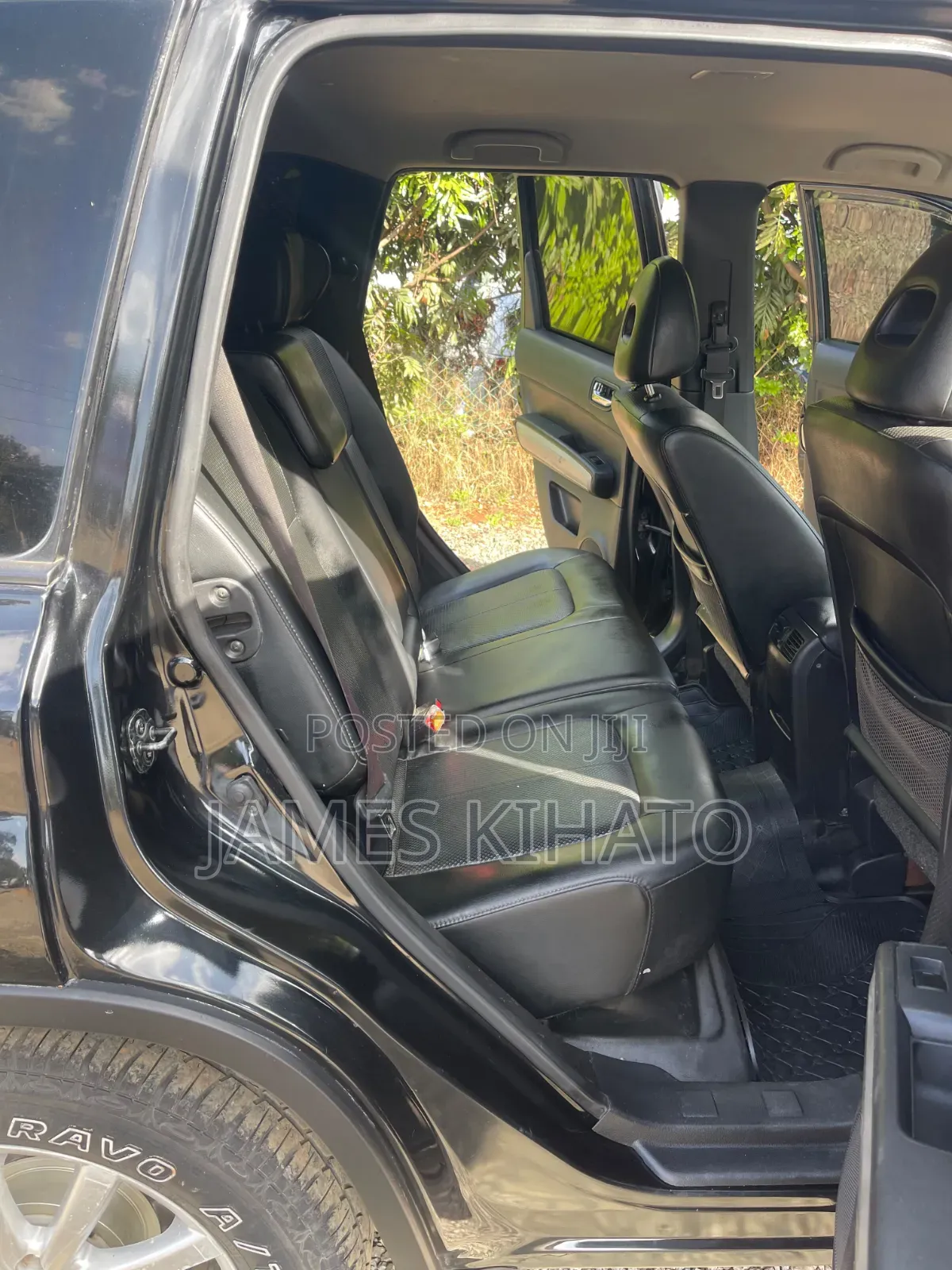 Nissan X-Trail 2012 Black