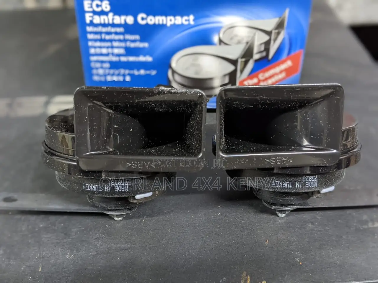 Bosch Horn-Dual-Tone Warning Devices Providing Strong Clear Sound