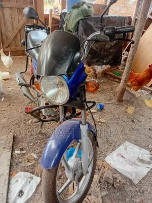 Bajaj Boxer 150 UG 2018 Blue
