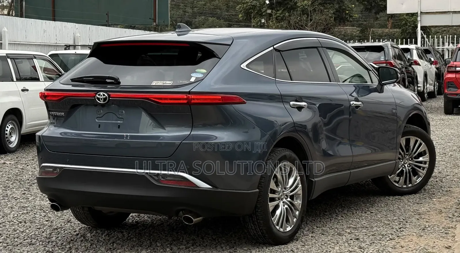 Toyota Harrier 2020 Green