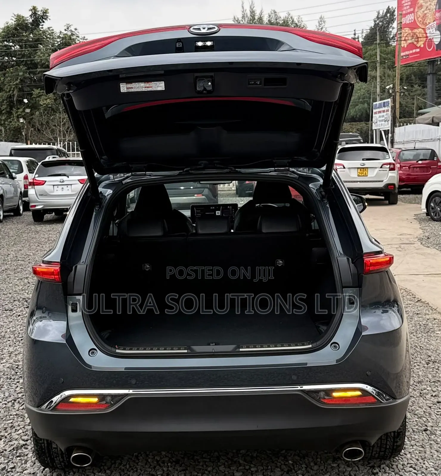 Toyota Harrier 2020 Green