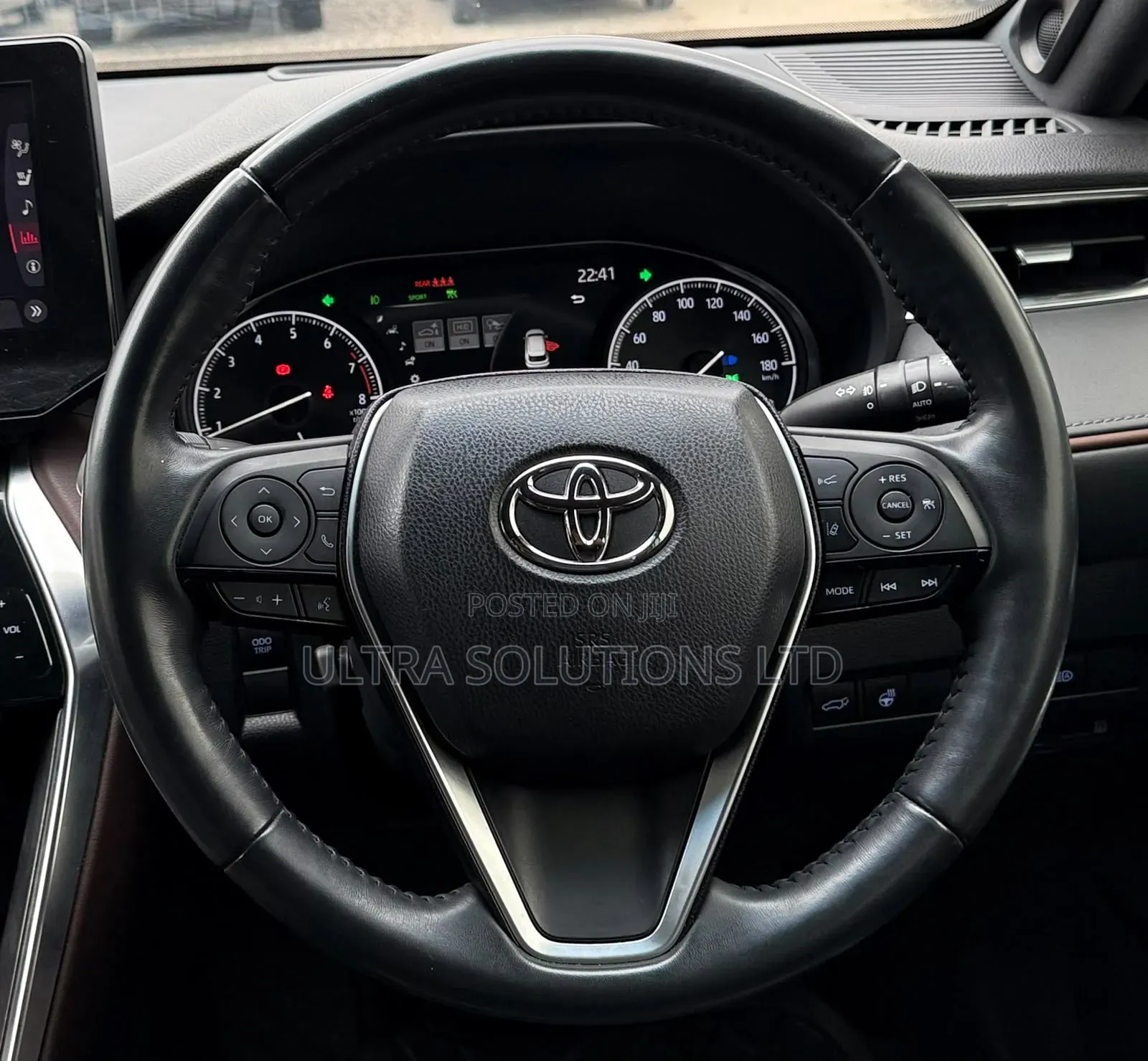 Toyota Harrier 2020 Green