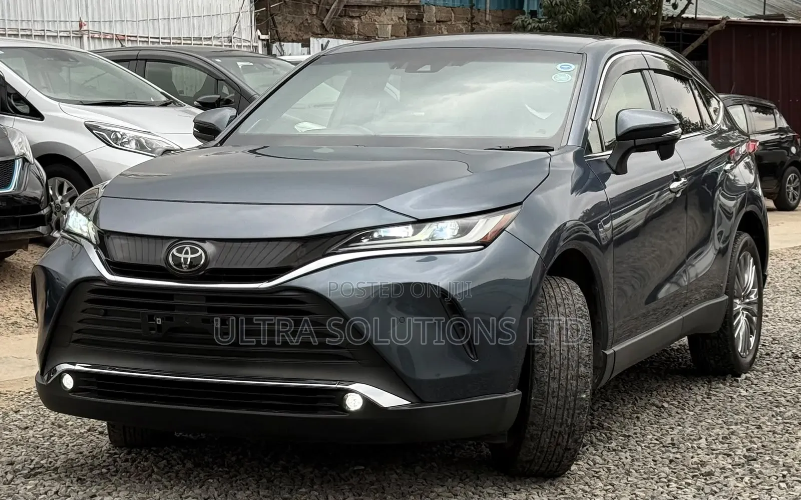 Toyota Harrier 2020 Green