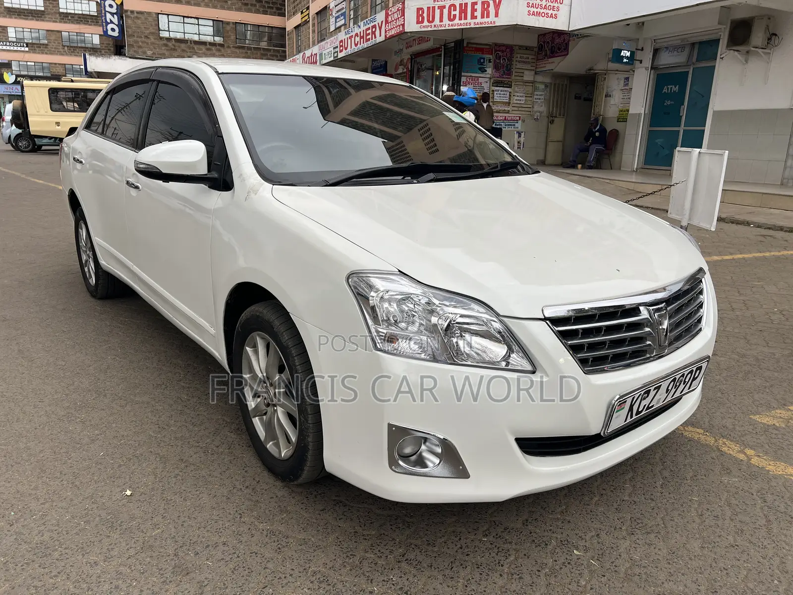 Toyota Premio 2015 Off white