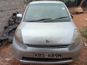 Toyota Passo 2005 Silver