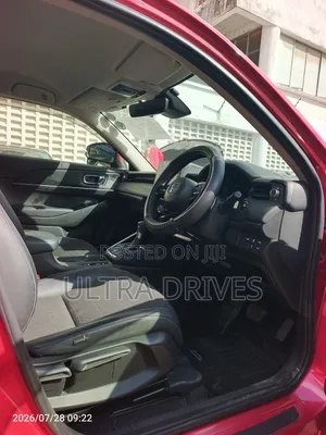 Honda Vezel 2021 Maroon