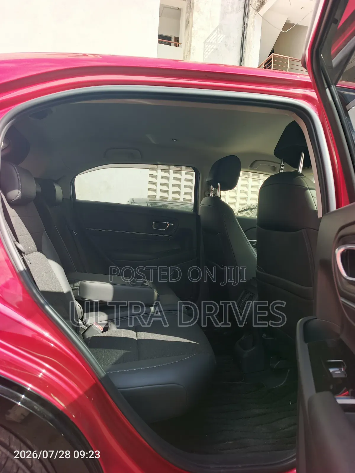 Honda Vezel 2021 Maroon
