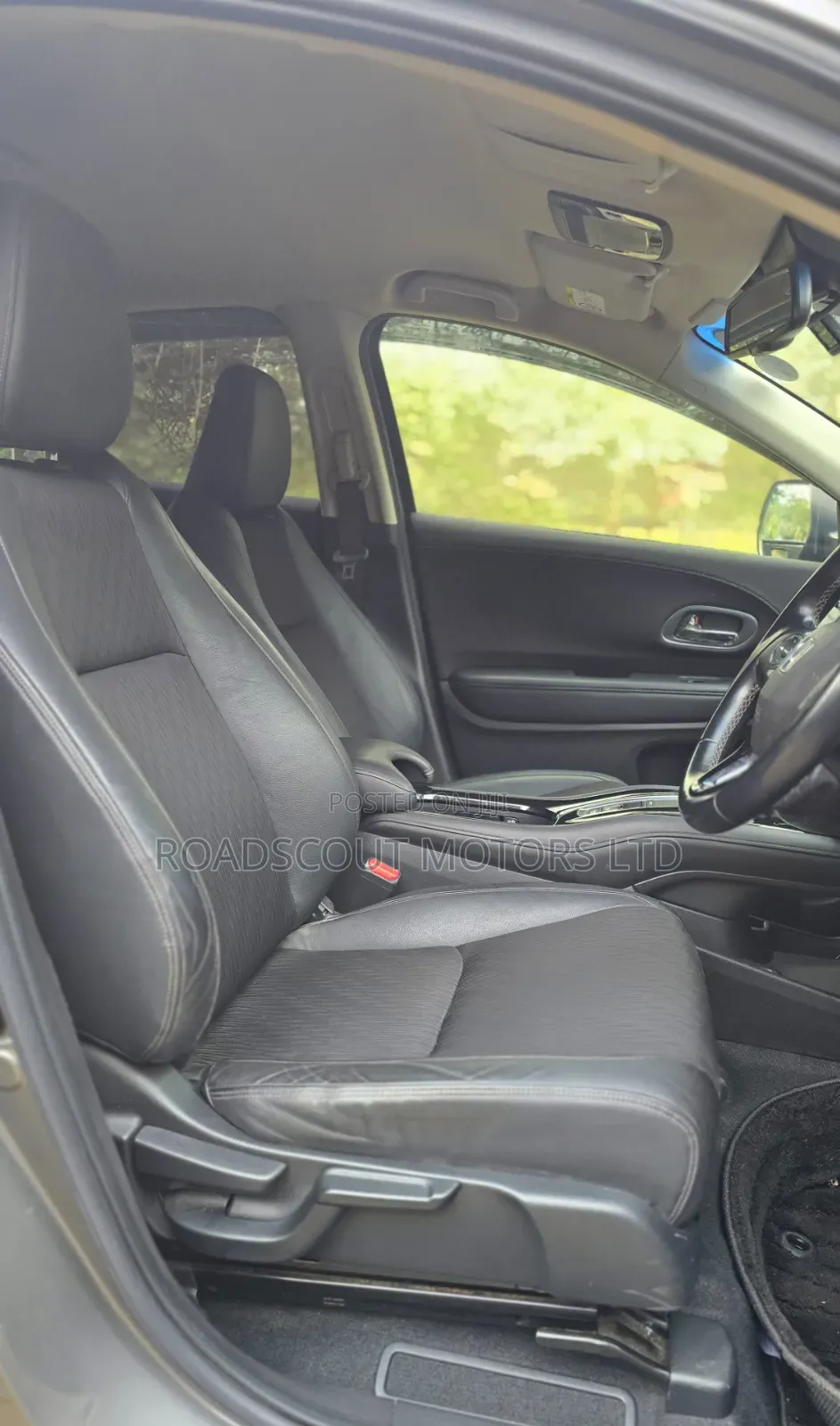 Honda Vezel 2019 Silver
