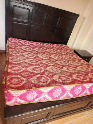 6 by 6 Bed, Mattress Drawer