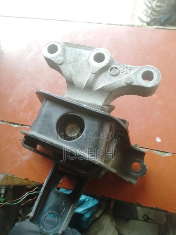 Suzuki Wargon Engine Mount