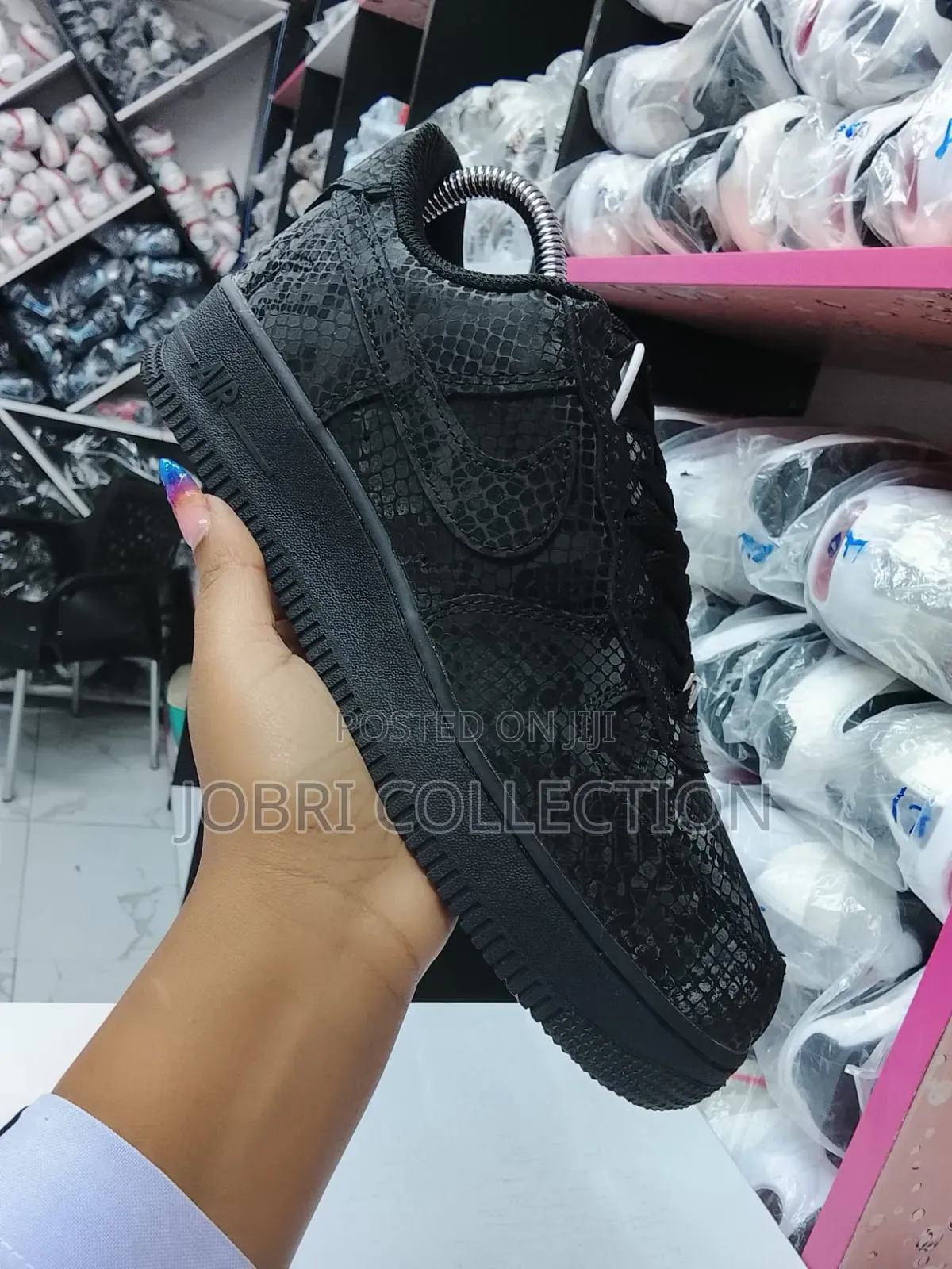 Nike Airforce 1 " Kobe "
Sneakers
