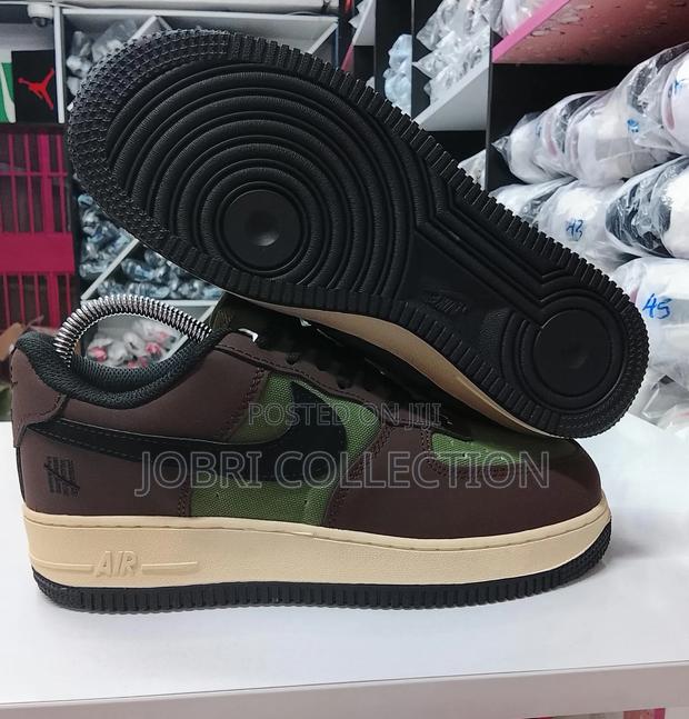Nike Air Force 1 Low Sp Undefeated Sneakers - thumbnail 2