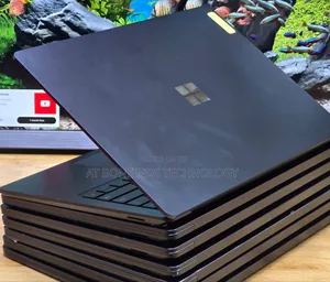 Laptop Microsoft Surface Book 3 16GB Intel Core i7 SSD 256GB