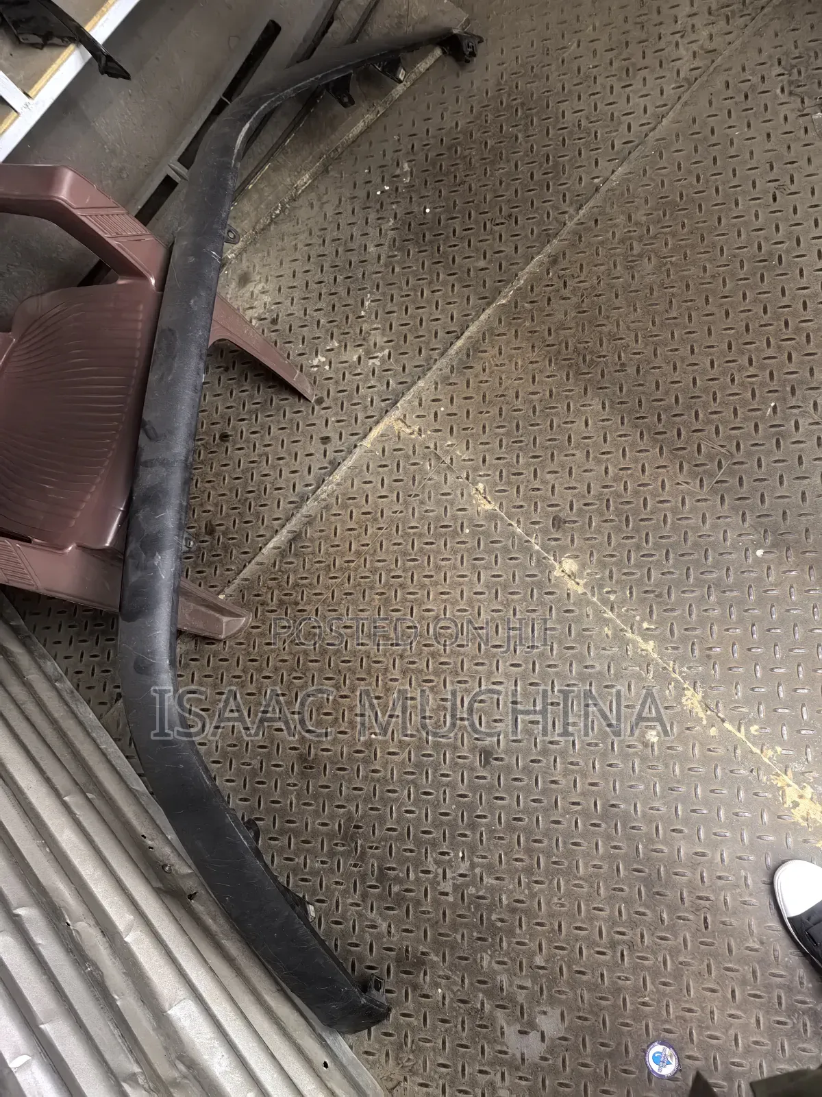 Harrier Bumper Lip