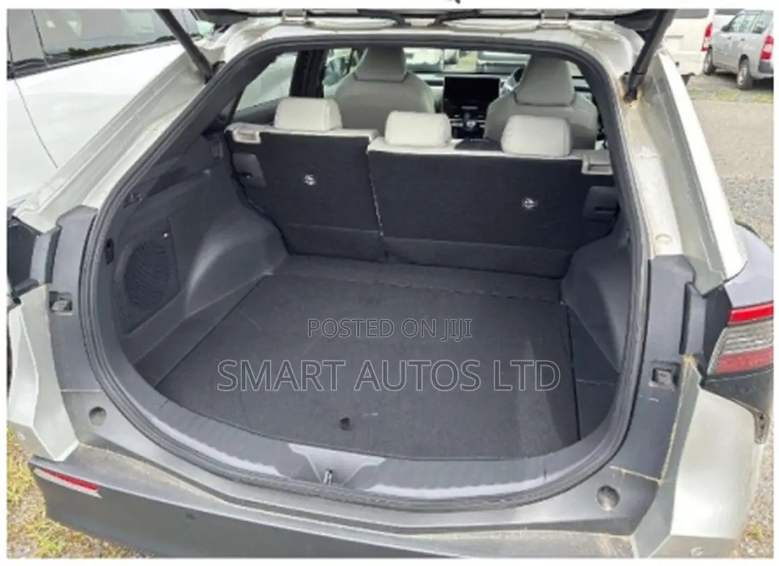 Toyota bZ4X 71.4 kWh FWD 2022 Silver