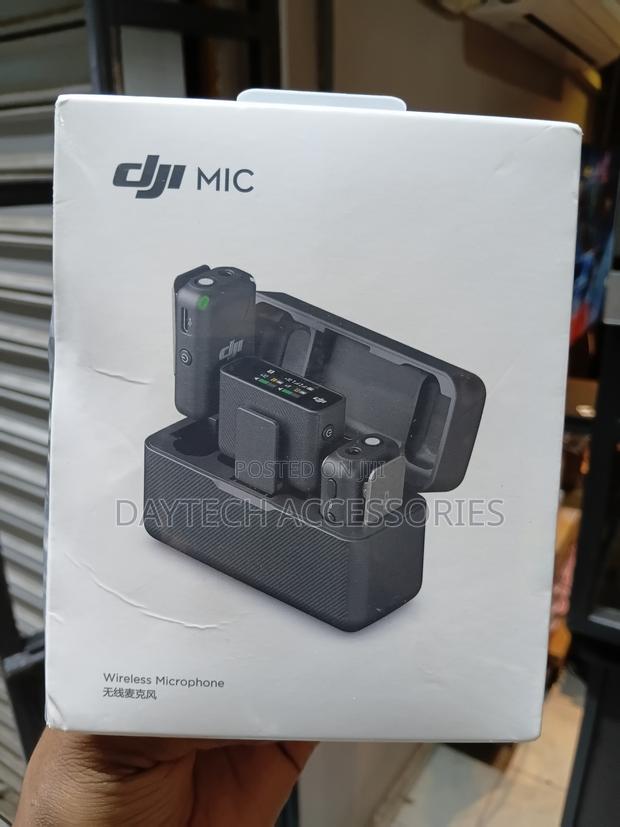 DJI Mic Compact Digital Wireless Microphone System in Black - thumbnail 4