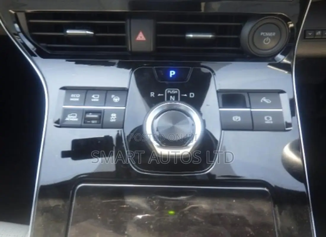 Toyota bZ4X 2022 White