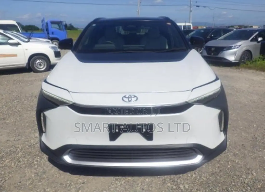 Toyota bZ4X 2022 White