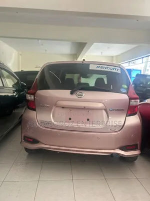 Nissan Note 2019 Pink