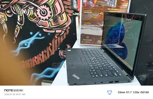 Laptop Lenovo ThinkPad X1 Yoga 8GB Intel Core i7 HDD 256GB