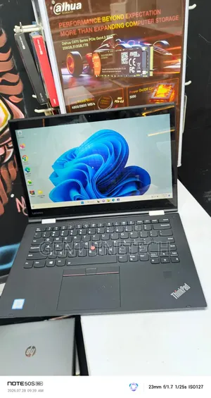 Laptop Lenovo ThinkPad X1 Yoga 8GB Intel Core i7 HDD 256GB