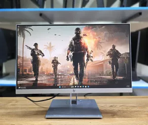 HP E223 Monitor
22 Inch Edge to Edge Monitor 
Vga/Hdmi/Display