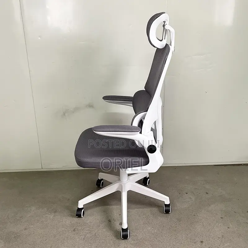 Office Chair : Ergonomic Swivel Office Staff Working Chair