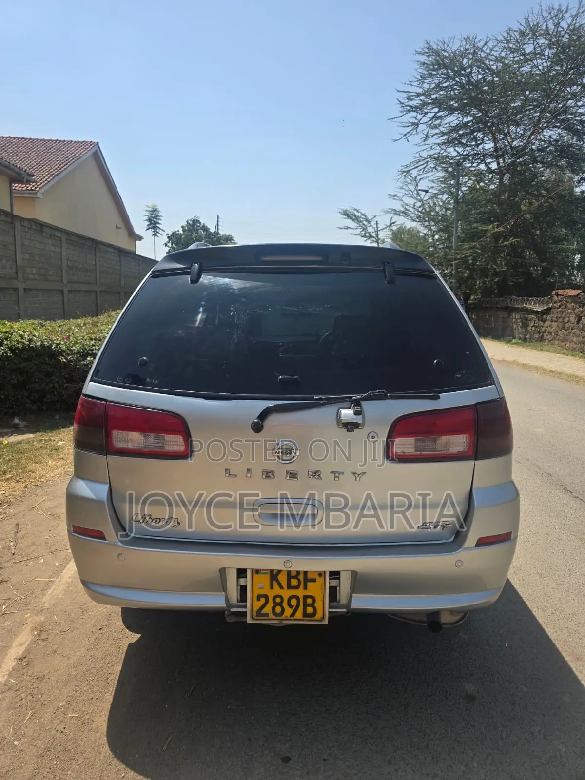 Nissan Liberty 2004 Silver