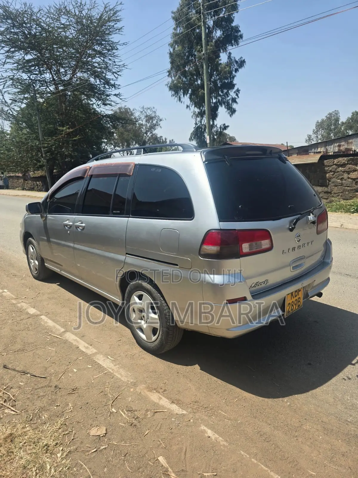 Nissan Liberty 2004 Silver