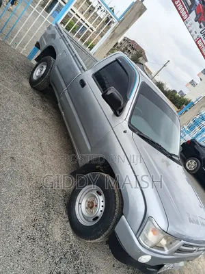Toyota Hilux 2008 Silver
