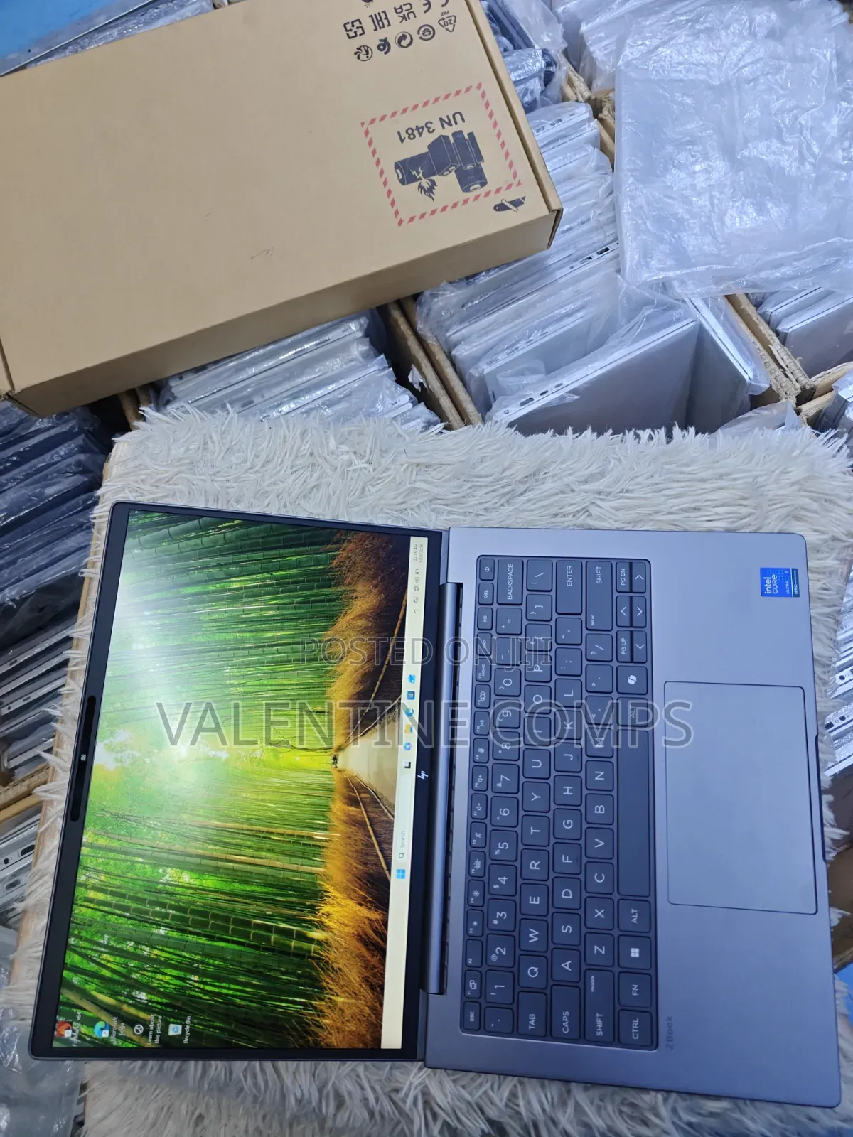 Laptop HP ZBook Studio 32GB Intel Core Ultra 7 SSD 1T