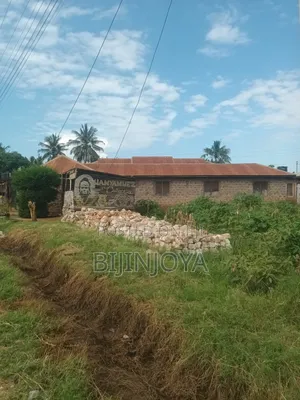 18bdrm House in Mtwapa for sale