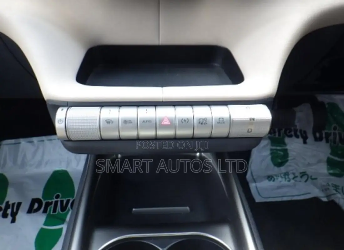 BYD E1 2023 White