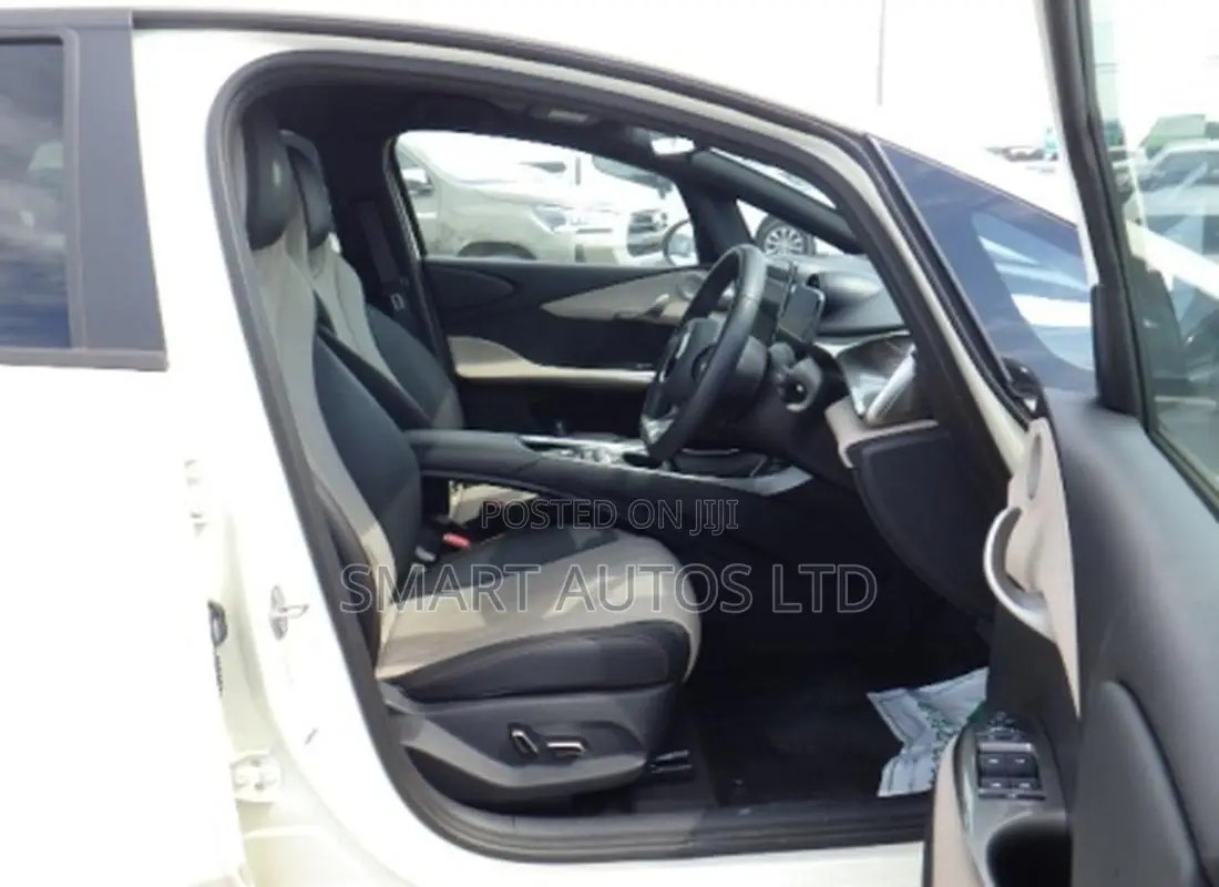 BYD E1 2023 White