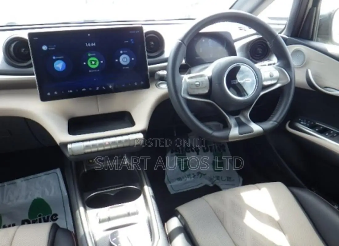BYD E1 2023 White