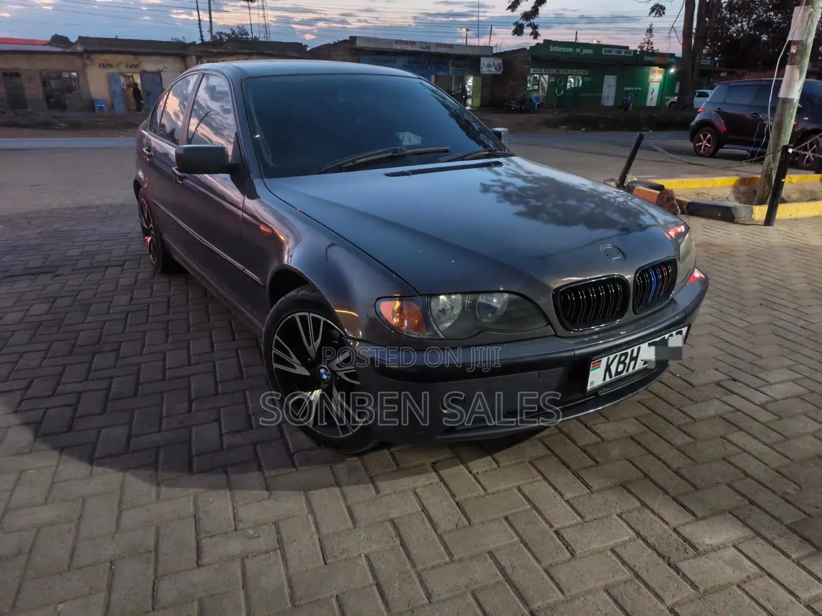 BMW 318i 2005 Gray