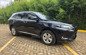 Toyota Harrier 2017 Black