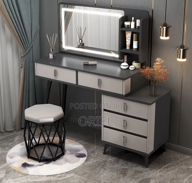 Modern Dressing Table : Modern LED Lighted Dressing Table
