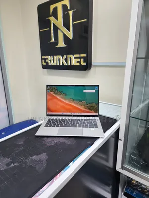Laptop HP EliteBook 1030 16GB Intel Core i7 SSD 512GB
