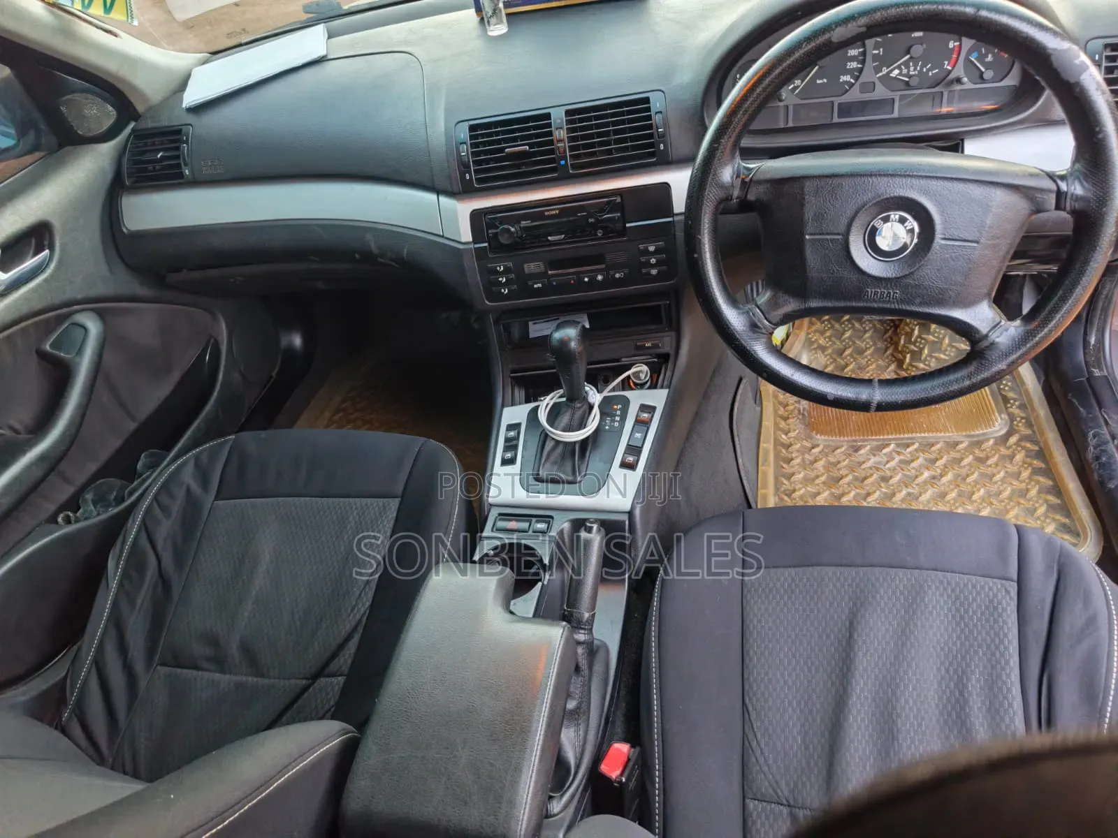 BMW 318i 2005 Gray