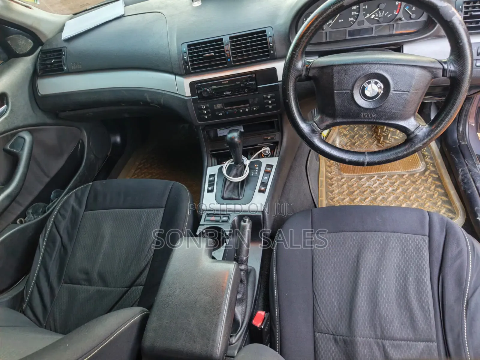 BMW 318i 2005 Gray
