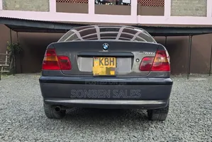 BMW 318i 2005 Gray